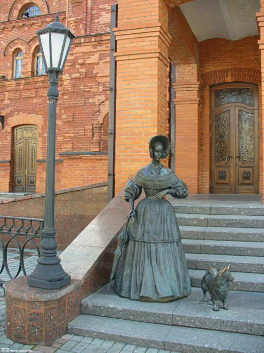 Mahiloŭ.  City theatre