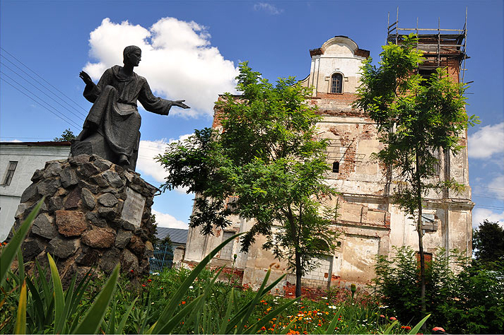 Mścisłaŭ. Catholic church of St. Michael the Archangel and the Monastery of Jesuits