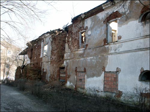  - Дворцово-парковый ансамбль Монюшек. 
