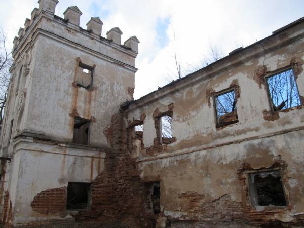 Смиловичи. Дворцово-парковый ансамбль Монюшек