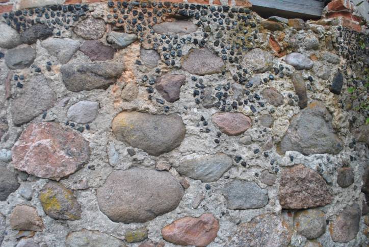  - The tomb of Dybowski. 