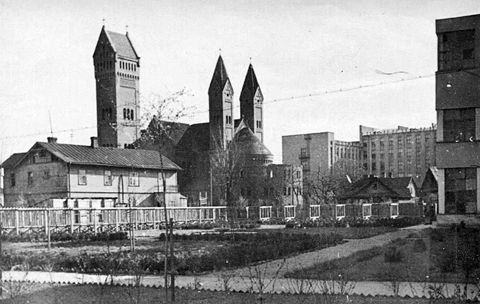 Mińsk. Kościół Śww. Szymona i Heleny