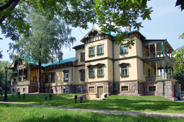  - Manor of Lubanski. 