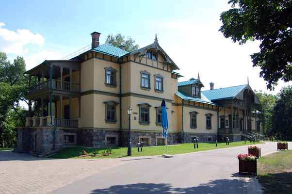Mińsk. Dwór Lubańskich w Łoszyce