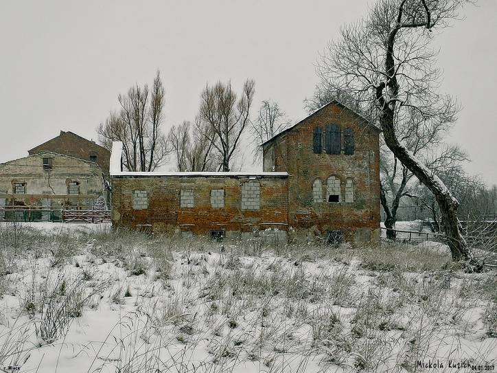  - Dwór Lubańskich w Łoszyce. 