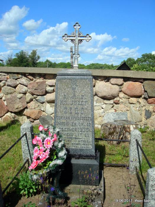 Świr. Kościół Św. Mikołaja