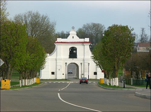 Niasviž.  Słuck Gate