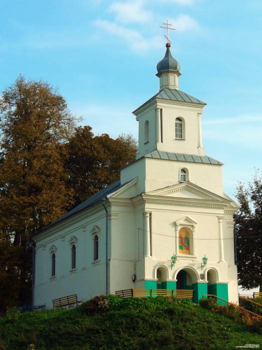 Snoŭ Horny (Snoŭ). Orthodox church of St. Kosma and St. Damian