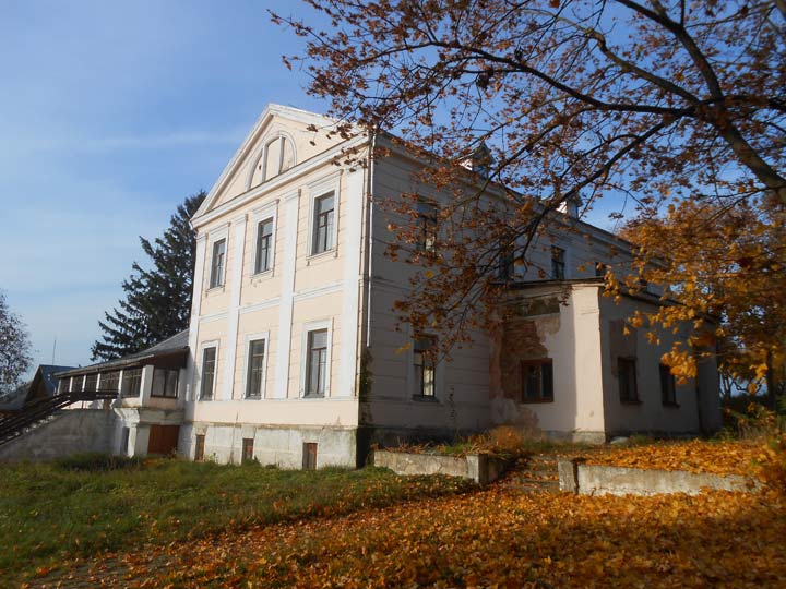  - Сядзібна-паркавы ансамбль Гартынгаў. Сядзібны дом