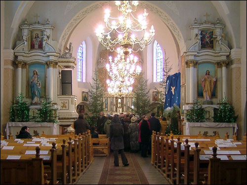 Деревная. Костёл Благовещения Деве Марии