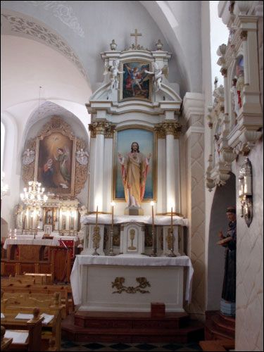  - Костёл Благовещения Деве Марии. 
