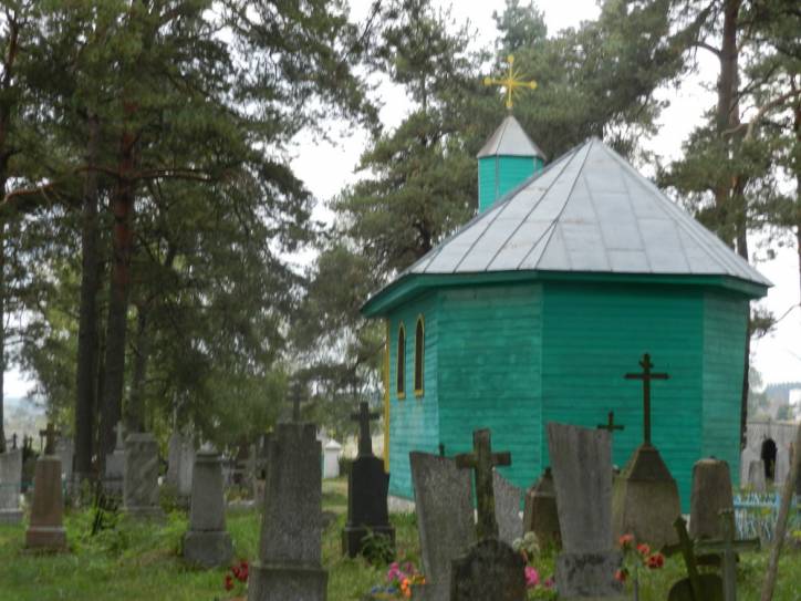 Dzieraŭnaja. cemetery Catholic