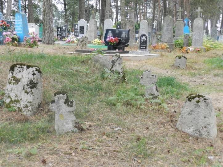 Dzieraŭnaja. cemetery Catholic