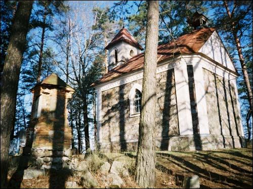 Tupalszczyzna. Kaplica grobowa Żabrówskich