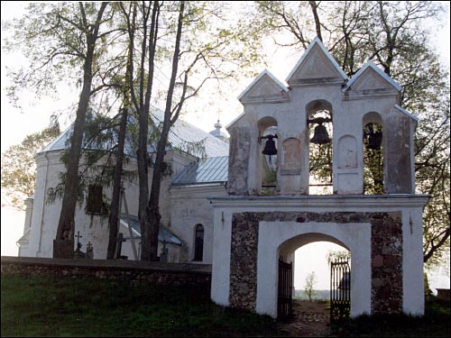 Višnieva. Catholic church of St. Mary