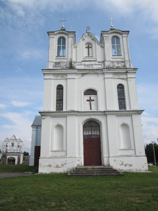 Višnieva. Catholic church of St. Mary