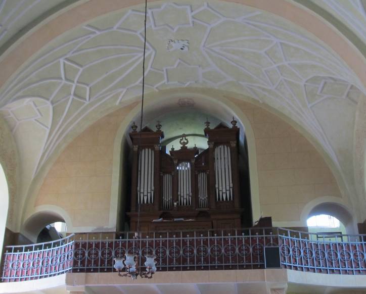Višnieva. Catholic church of St. Mary