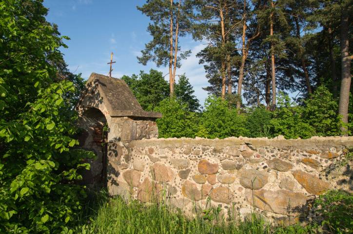 Kasuta. Orthodox church of St. Peter and St. Paul