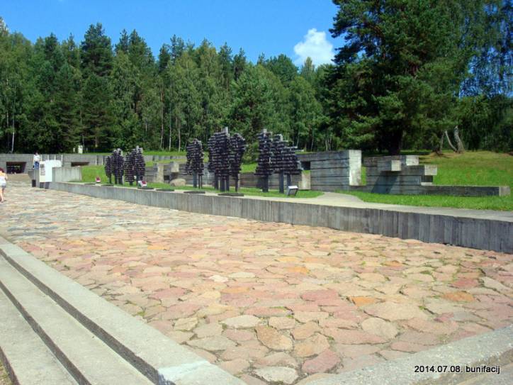  -  Kompleks monumentalny 'Chatyń'. 