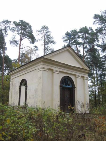 Vialikaja Servač. The tomb of Koziełł-Poklewski
