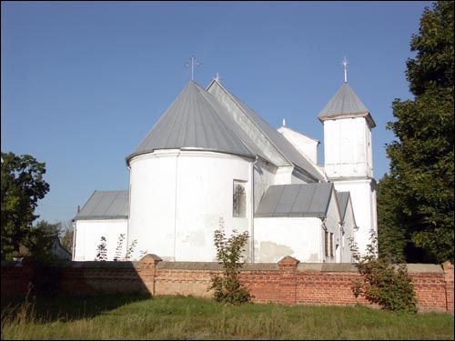  - Kościół Opieki M.B. Różańcowej. Widok apsydy