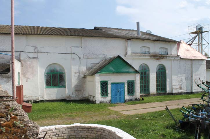Bóbr.  Gorzelnia 