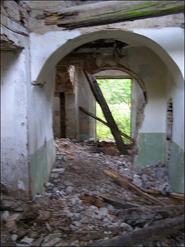 Odrowąż. Zespół dworsko-parkowy 