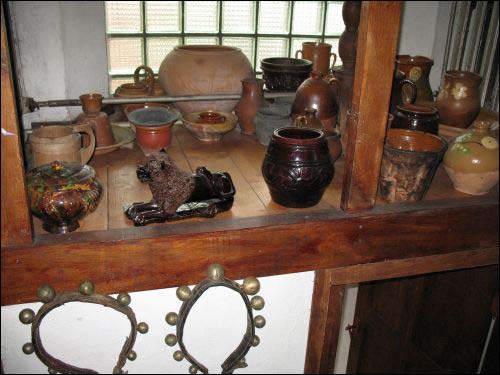 Rakaŭ.  Januškievič's Museum-gallery