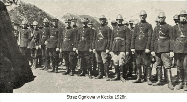  -  Residents of Kleck in old photographs. Straż Ogniowa w Klecku 1928r.