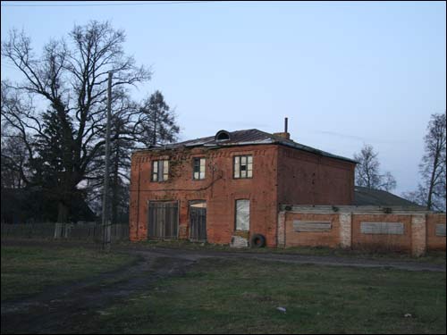  - Dwór Wojniłłowiczów. Pozostałość zabudowań dworskich, dom mieszkalny