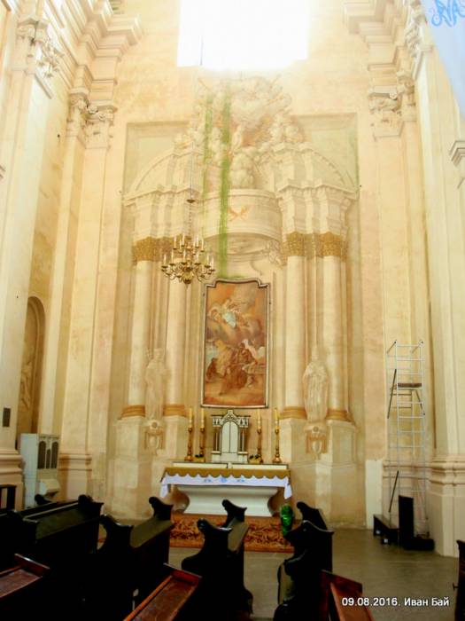 Budsłaŭ. Catholic church of the Assumption of the Blessed Virgin Mary Interior