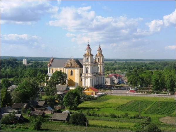 Budsław. W miasteczku 