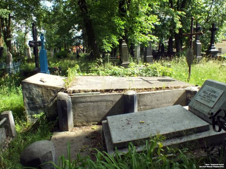 Brest. cemetery of Tryšyna