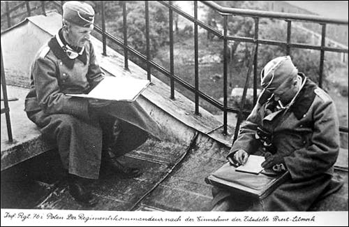 - Town photos from WWII period . German officers on the roof of fort building. 16-18.09.1939