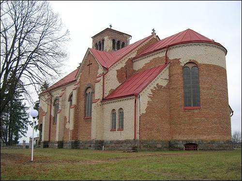 Хатава. Касцёл Найсвяцейшага Сэрца Езуса