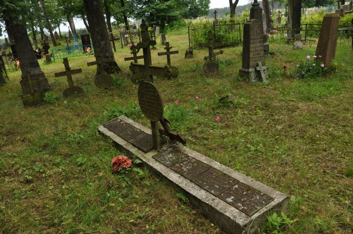 Naliboki. Cmentarz katolicki