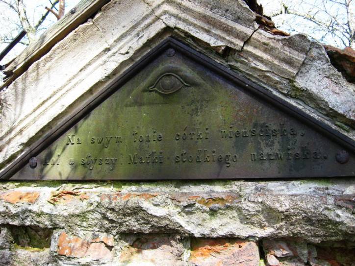 Višnieva. cemetery Old Christian