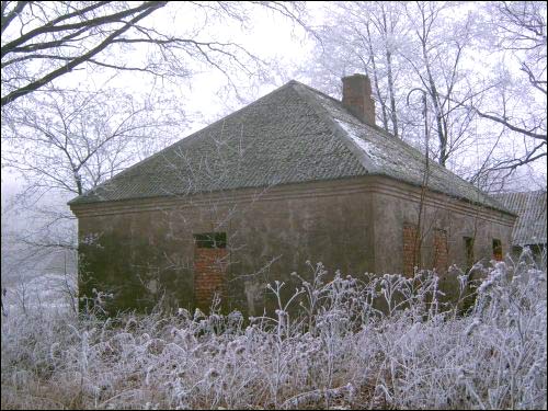 Ciasnówka (Płaskowicze). Zespół dworsko-parkowy 