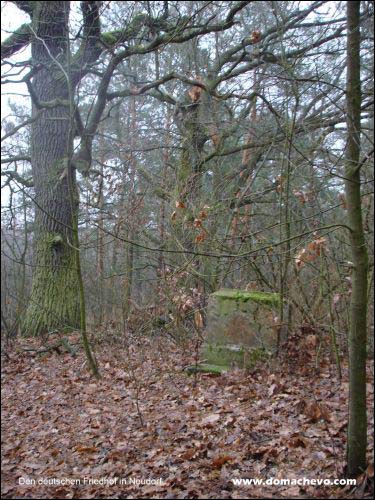 Nejdorf (Mascica).  cemetery Lutheran