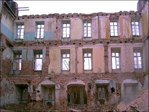 Niasviž. Radziwill castle. Reconstruction, 2008