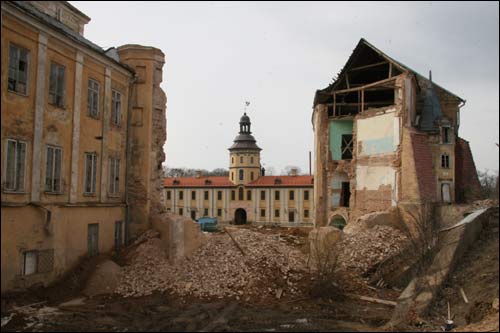 Несвиж |  Замок Радзивиллов Реконструкция, 2008. 