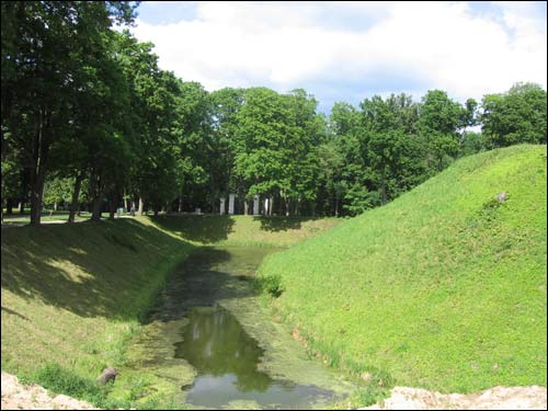 Nieśwież. Zamek Radziwiłłów Rekonstrukcja, 2006