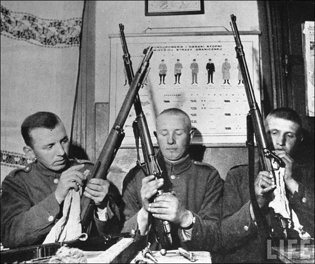  - Old photos of the village . 