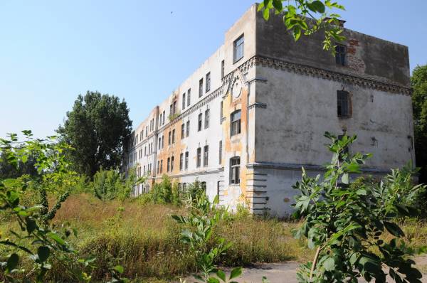 Słabodka.  The military barracks