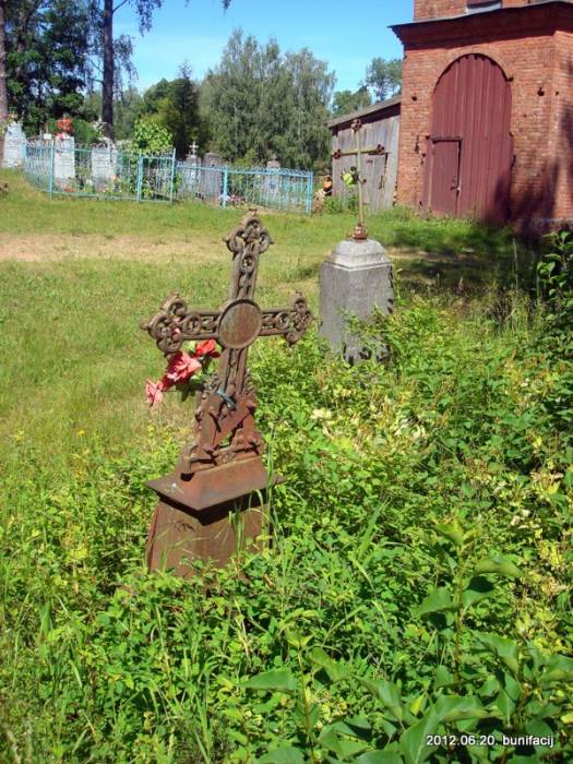 Dzisna. Cmentarz prawosławny