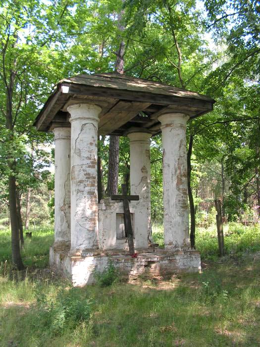 Osowa |  Kaplica grobowa Ordów. Pomnik Ordy na cmentarzu katolickim w Osowie
