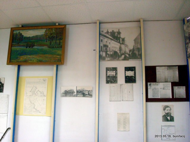  - Museum . 