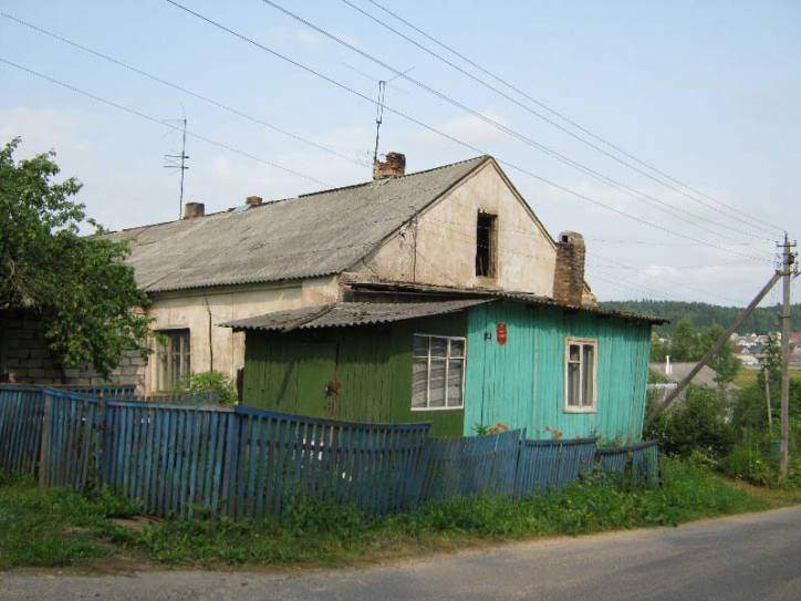  - Farmstead . Old stable