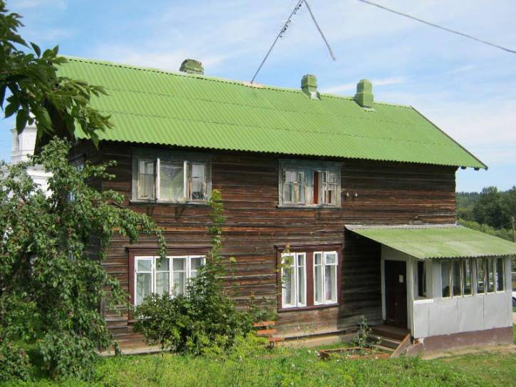  - Farmstead . 