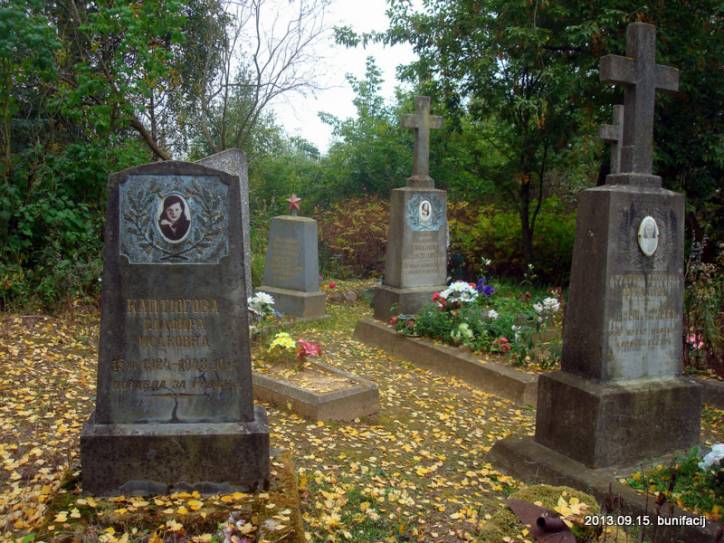  - Cmentarz stary chrześcijański. 